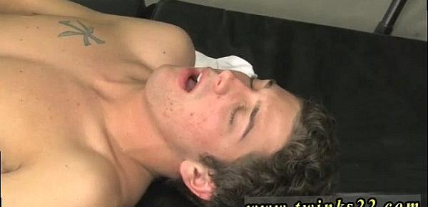  All gay sex with small boys first time Levon Meeks is irritated by